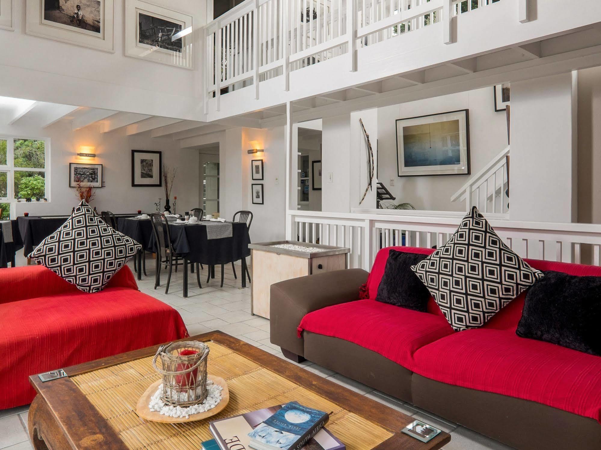 Art Gallery Guest House - Thandekayo Hout Bay Εξωτερικό φωτογραφία